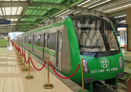 Những ai được giảm giá vé khi đi tàu điện Cát Linh - Hà Đông?